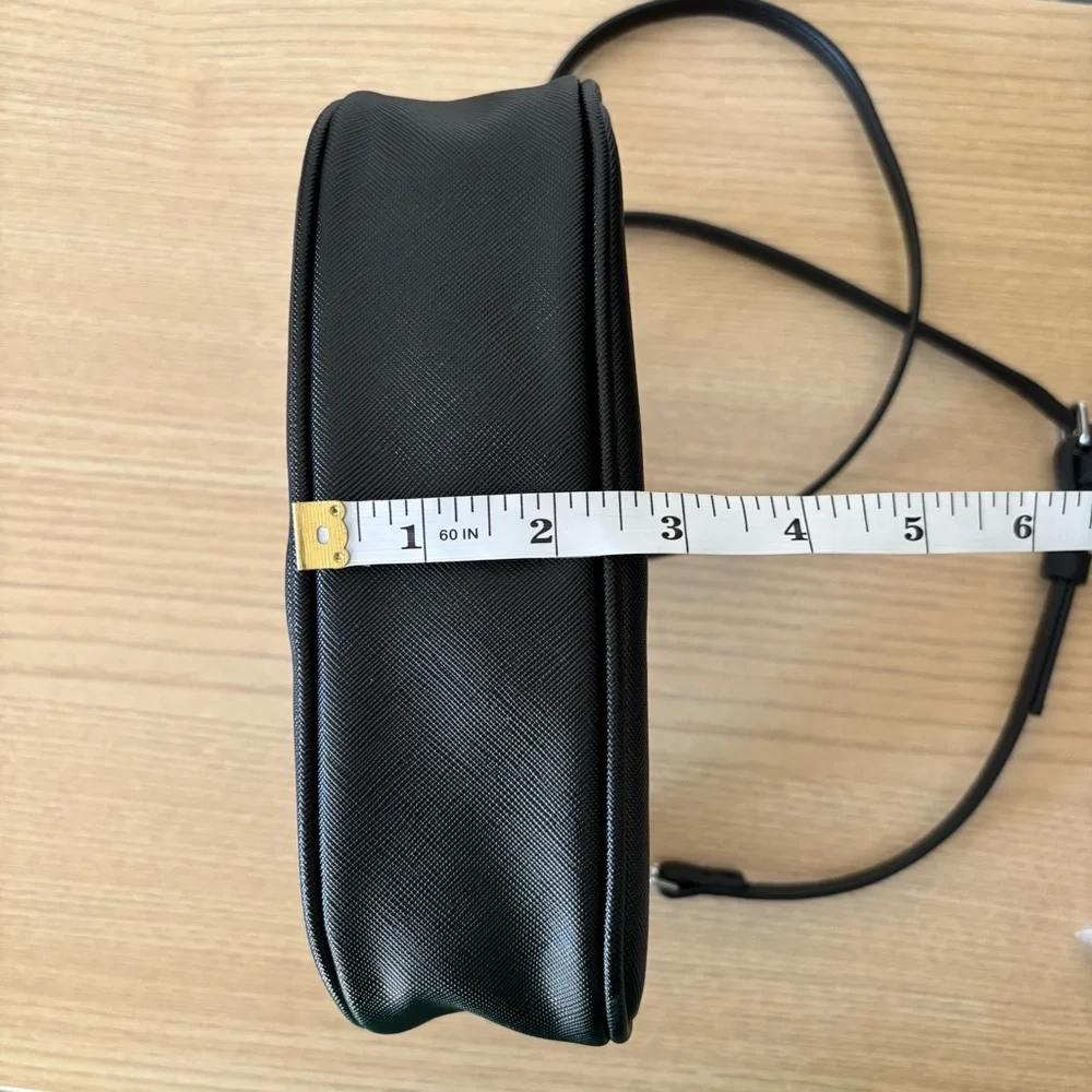 Forever 21 Black Crossbody Bag Purse Small Compact Size With Adjustable Strap